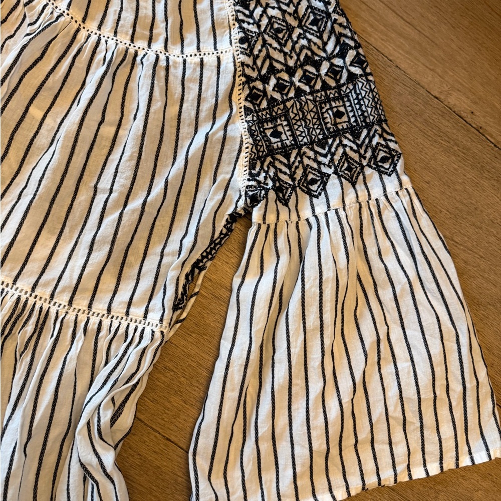 Free People tunic with Black and White Stripes - Picture 2 of 6